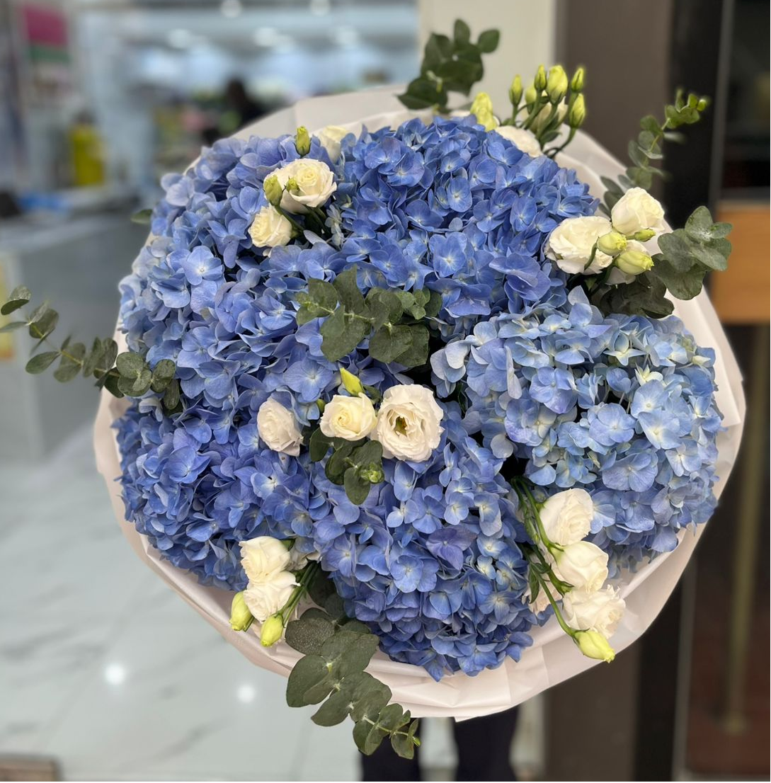 6 Blue Hydrangea, Lisianthus, and Eucalyptus Bouquet